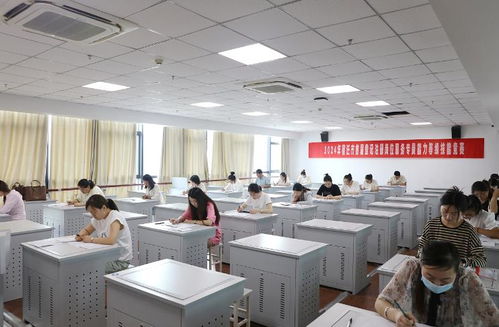 2024年宿遷市首屆登記注冊(cè)崗位服務(wù)專員能力等級(jí)技能競(jìng)賽在淮海技師學(xué)院圓滿舉行